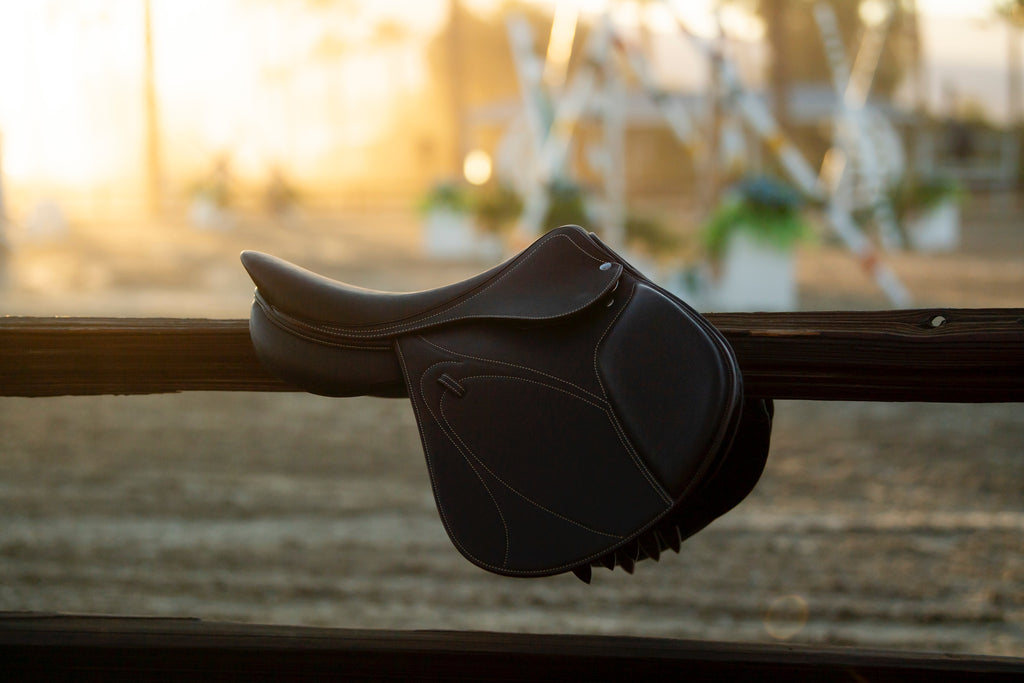 Sanctos Sellier Jump Saddle